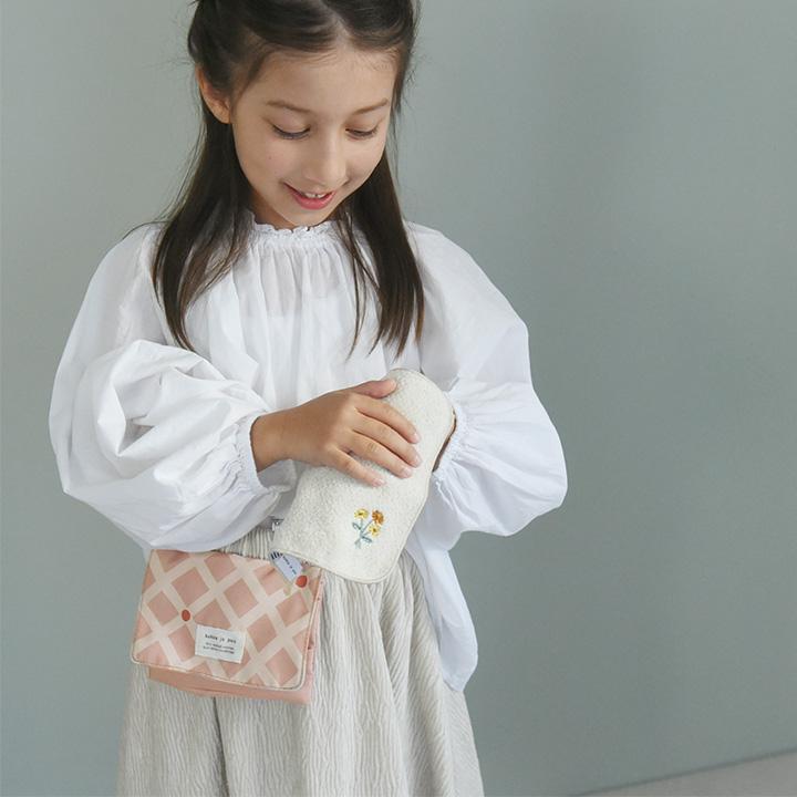 kukka ja puu（クッカヤプー） 【オリジナル柄】移動ポケット クリップ