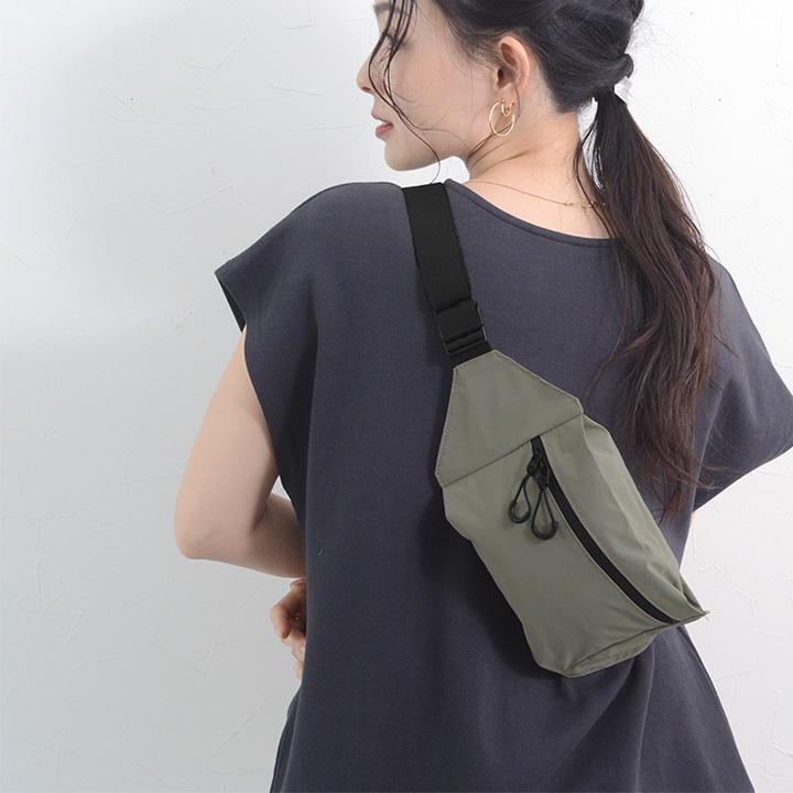 bon moment（ボンモマン） 撥水 ボディバッグ 軽量 75g レディース