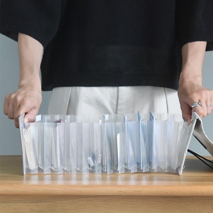 bon moment がばっと開いて見やすい 貴重品ケース／ボンモマン |  | 15