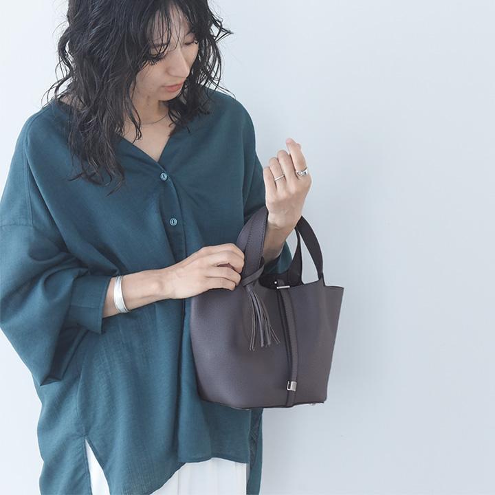 フェイクレザー ミニトート 気軽に持てて上品見え フェイクレザー 上品タッセルミニトート ミニバッグ 通勤／kauliina カウリーナ【11/28服追加】 |  | 15