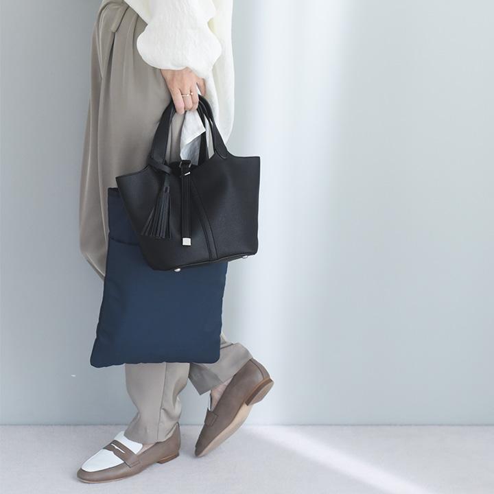 フェイクレザー ミニトート 気軽に持てて上品見え フェイクレザー 上品タッセルミニトート ミニバッグ 通勤／kauliina カウリーナ【11/28服追加】 |  | 02