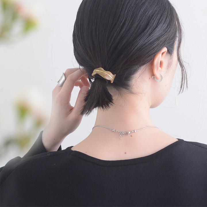 ヘアゴム マーブル 結ぶだけの簡単アレンジ マーブル×メタルライン