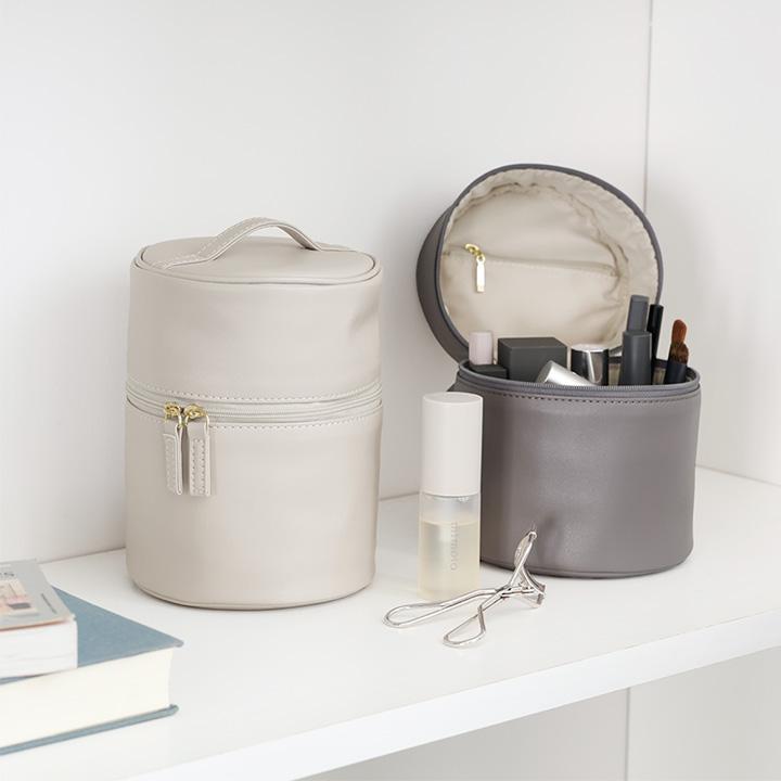 メイクポーチ 合皮 化粧ポーチ 縦型 bon moment フェイクレザーで上品見え すっきり整頓 ラウンドミニバニティ／ボンモマン【2/19F追加】 | bon moment | 19