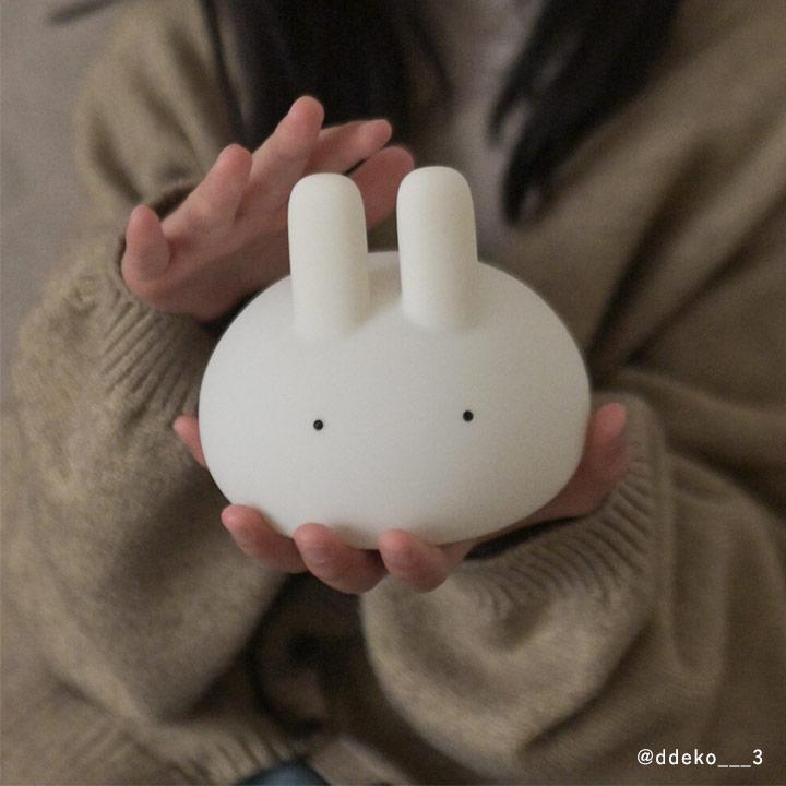 ナイトライト 寝室 シリコン タッチ 充電式 うさぎ タイマー 付き 15分