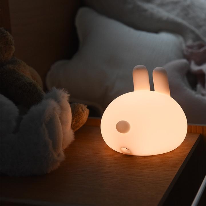 ナイトライト 寝室 シリコン タッチ 充電式 うさぎ タイマー 付き 15分