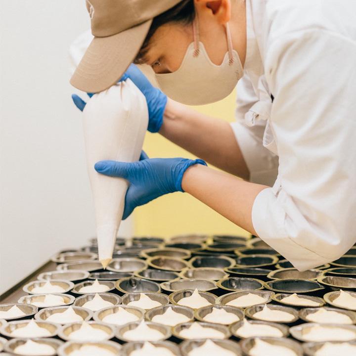 クリスマス 週末シトロン シュトーレン味／週末百貨店【送料無料】 |  | 05