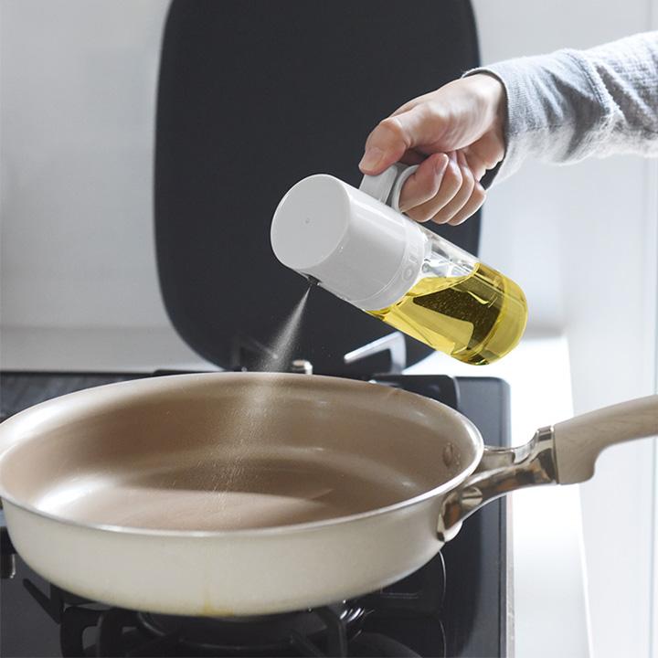 アンジェ別注】油の量を抑える オイルスプレー ボトル オイルボトル