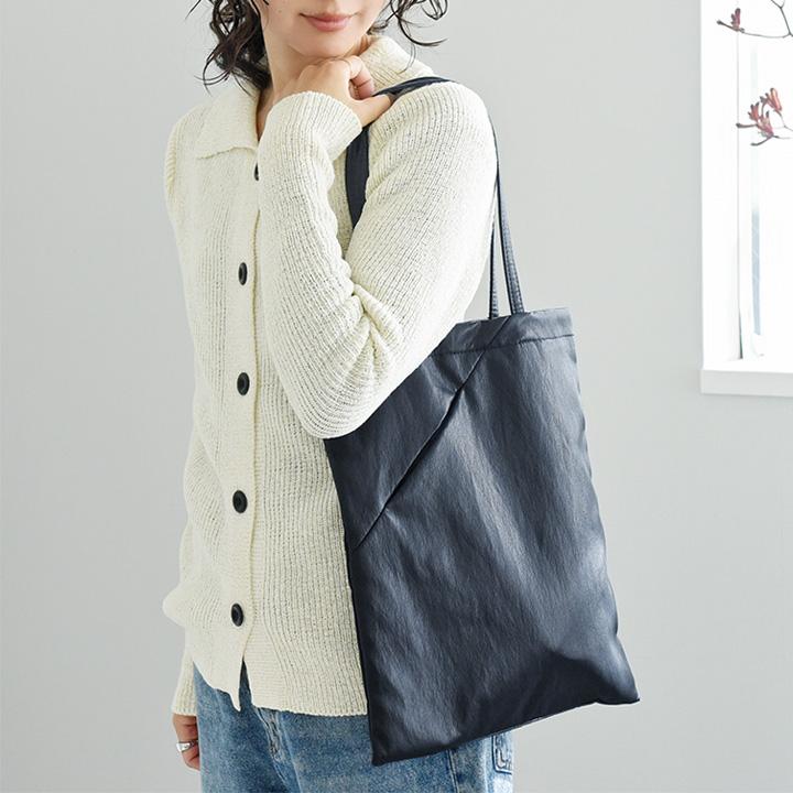 フェイクレザー サブバッグ トート a4 縦 フォーマル おしゃれ セレモニーバッグ 卒業式 卒園式 入学式 入園式 kauliina カウリーナ |  | 13