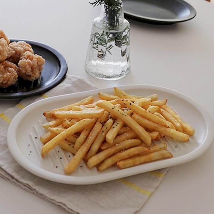 かもしか道具店 からあげのプレート 日本製 揚げ物皿 天ぷら皿 唐揚げ とんかつ オーバルプレート 食器 電子レンジ対応 食洗器対応 |  | 16