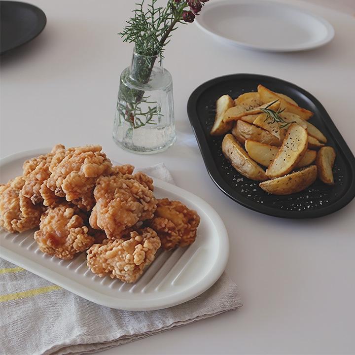 かもしか道具店 からあげのプレート 日本製 揚げ物皿 天ぷら皿 唐揚げ とんかつ オーバルプレート 食器 電子レンジ対応 食洗器対応 |  | 02