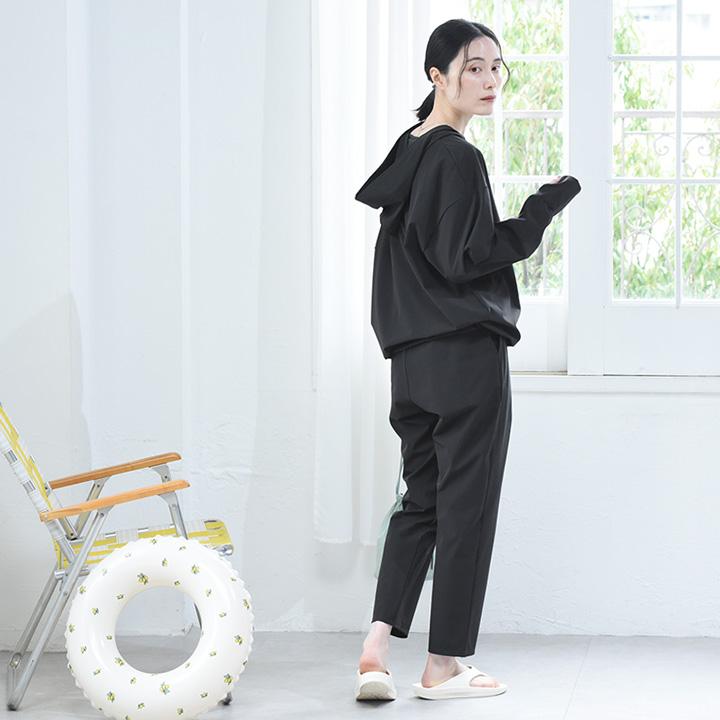 ラッシュガードやアクティブシーンに ドライタッチ タックテーパードパンツ UVカット・耐塩素／kauliina カウリーナ【送料無料】 |  | 01