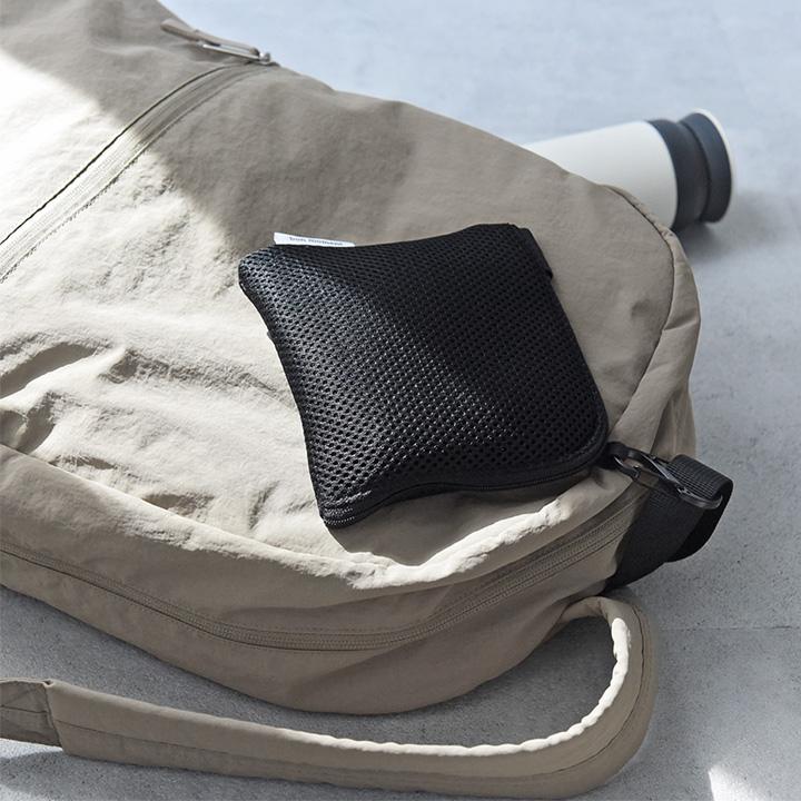 ポーチ 小物入れ 小さめ 冷感タオル ケース コスメ イヤフォン 洗濯ネット そのまま洗濯できる メッシュポーチ bon moment ボンモマン | bon moment | 14