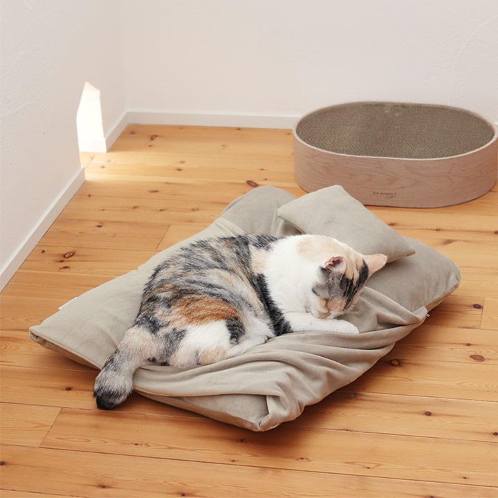 bon moment cat うっとりなめらかパフ カバーもマットも洗える 潜れる ペットベッド 47×57cm | bon moment | 19