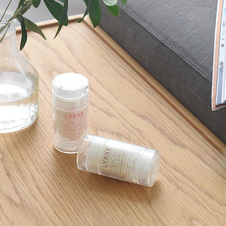 【予約商品】サッと塗れてしっかり潤う クラックドヒールバーム かかと保湿バーム ミニサイズ 30g／LYKKE リュッケ |  | 05