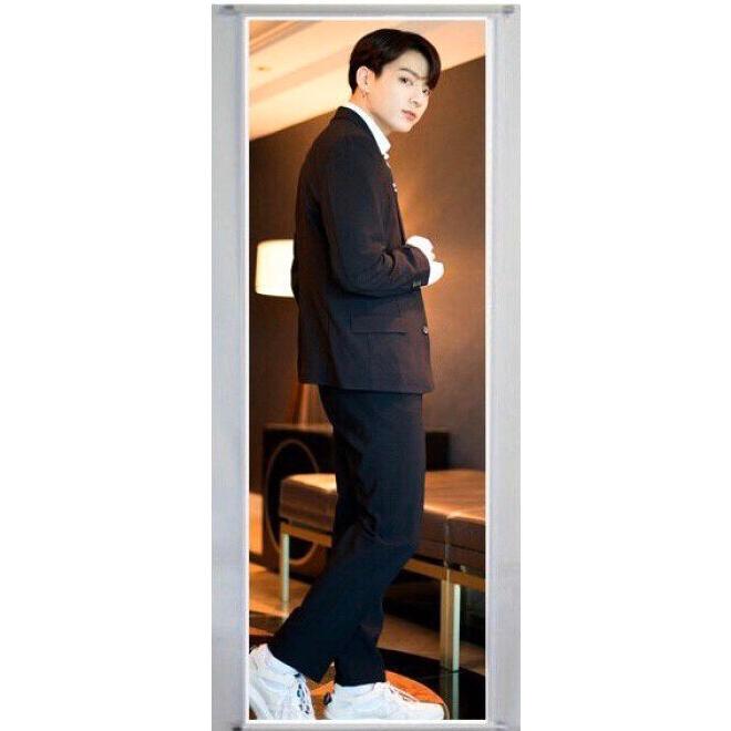 安心の定価販売 Bts ジョングク 大型 全身 タペストリー 60 170 防弾少年団 韓流 グッズ 25 3
