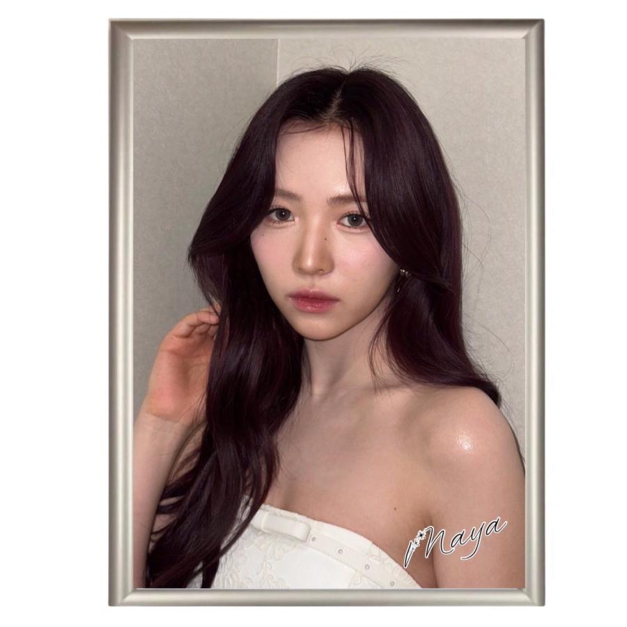 マヤ NiziU ニジュー フォトプレート 額入り 写真 A4サイズ 韓流