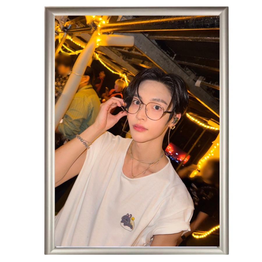 ウォンビン RIIZE ライズ フォトプレート 額入り 写真 A4サイズ 韓流