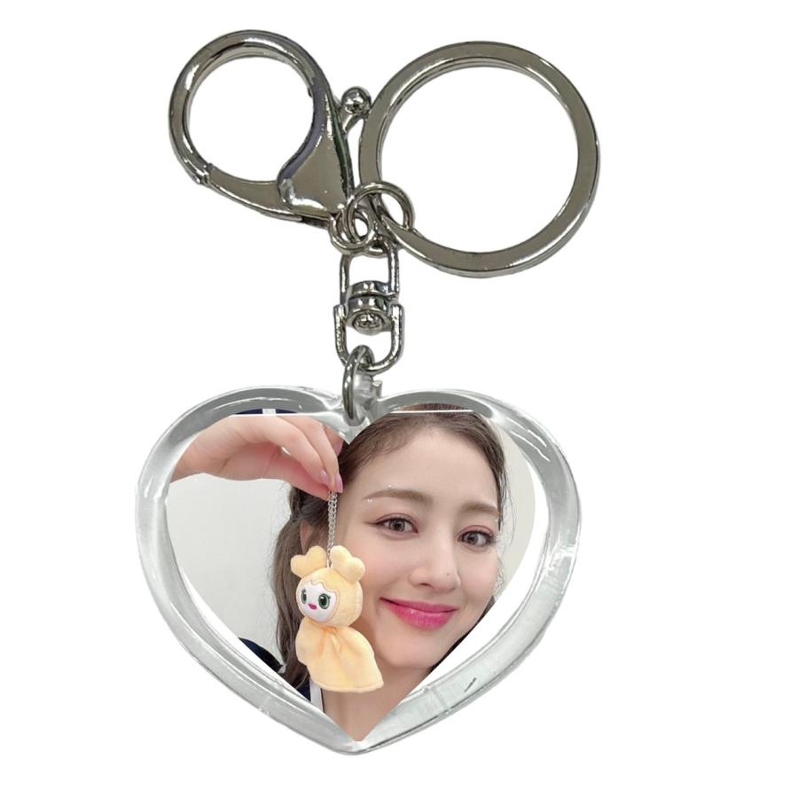 ジヒョ TWICE トゥワイス 両面 写真入り キーホルダー 韓流 グッズ