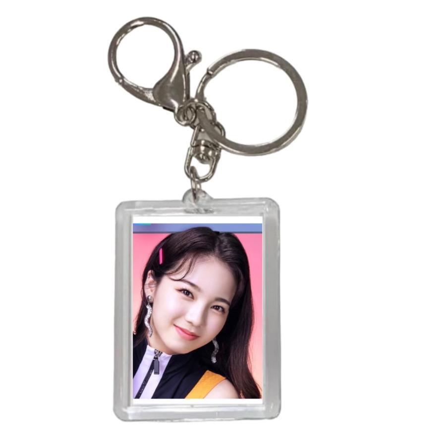 NiziU AYAKA　推し旅 キーホルダー アヤカ NiziU ニジュー 写真入り キーホルダー 韓流 グッズ js009-1