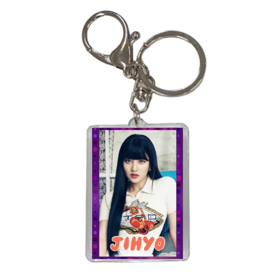 ジヒョ TWICE トゥワイス 両面 写真入り キーホルダー 韓流 グッズ 