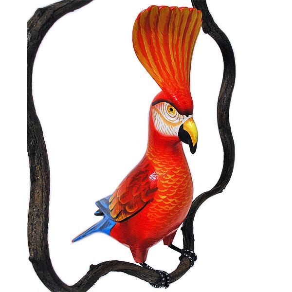 タイ民芸品 鳥置物 南国のカラフルバード吊り下げ 木の蔓の枠 L［鳥体長約30cm