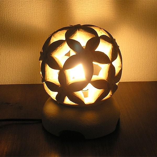 砂岩のランプ 燈篭 丸型・お花 [H.24cm] アジアンインテリア アジアンランプ 照明 エスニック テーブルランプ フットライト