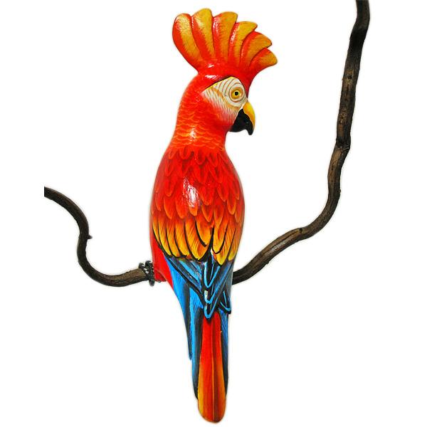 南国のカラフルバード吊り下げ 木の蔓の枠［鳥体長約23~25cm