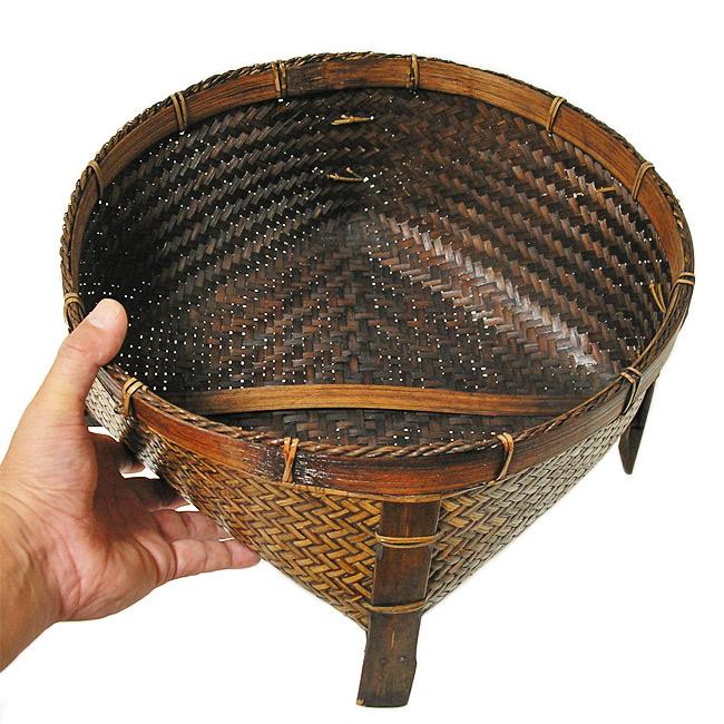 バンブーの足つきバスケット 編みこみカゴ 収納【LL】[直径約32~33cm