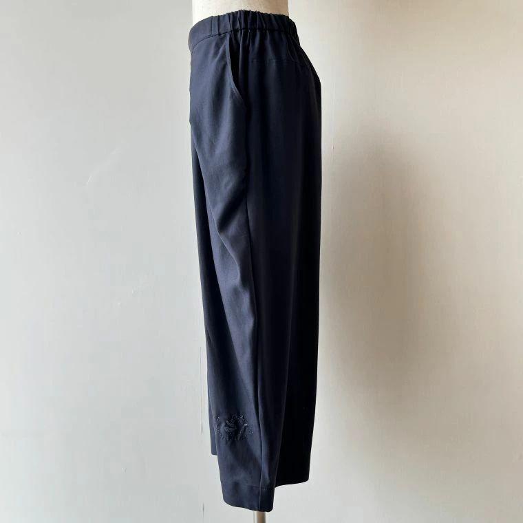 アルベロベロ★オレボレブラ豚さん刺繍入りパンツ★美品☆週末値下げ！！！ アルベロベロ☆オレボレブラ豚さん刺繍パンツ☆新品☆週末値下げ