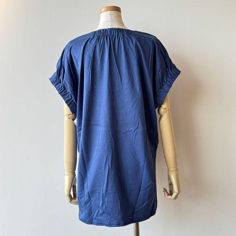 アルベロベロ OLLEBOREBLA☆サテンタッチ ブタさん ビーズ チュニック アルベロベロ OLLEBOREBLA☆サテンタッチ ブタさん ビーズ チュニック