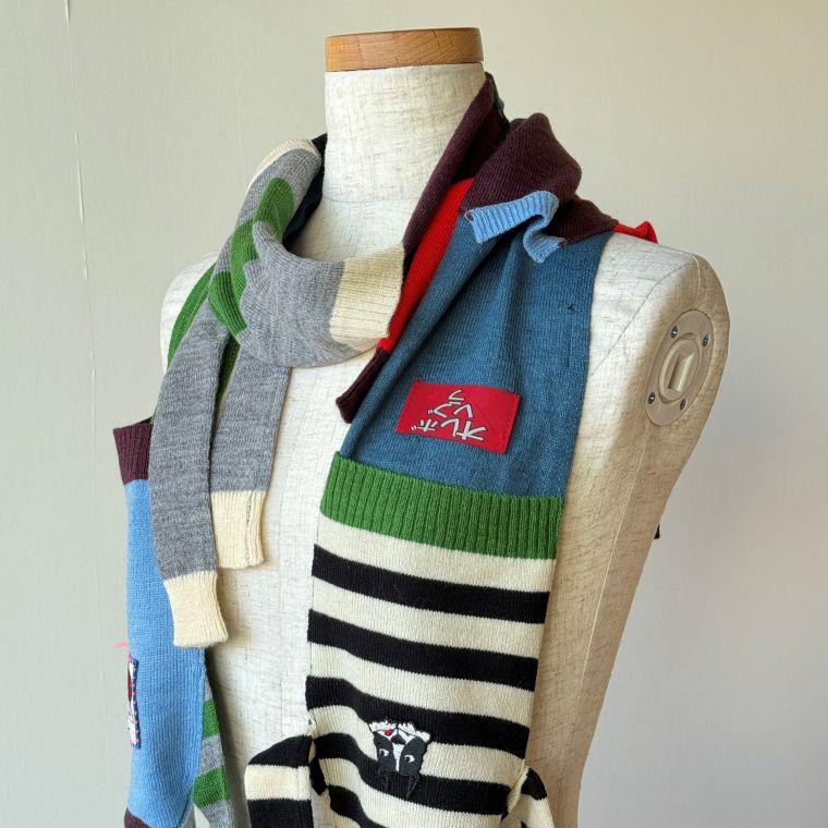 アルベロベロ(Alberobello)オレボレブラぶたさんワッペン付き ニット