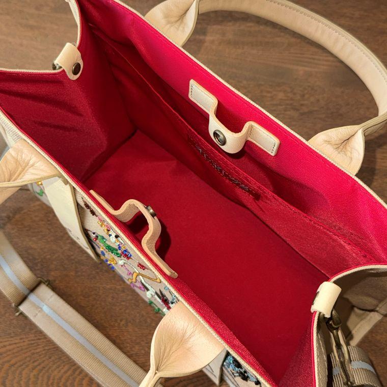 ALBEROBELLO アルベロベロ(Alberobello)オレボレブラアニマルテイル