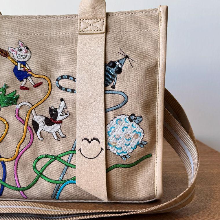 74.ぶーちゃん様 アルベロベロ 動物刺繍トートバッグ ダークグレー 74.ぶーちゃん様 アルベロベロ 動物刺繍トートバッグ ダークグレー 74