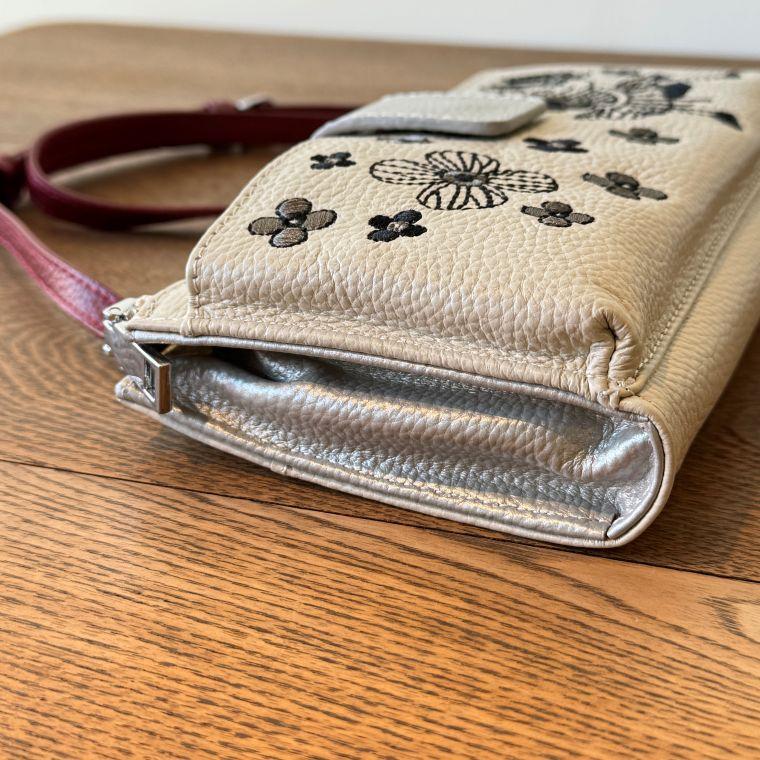 ALBEROBELLO 【10％OFF SALE】アルベロベロ(Alberobello)オレボレブラ