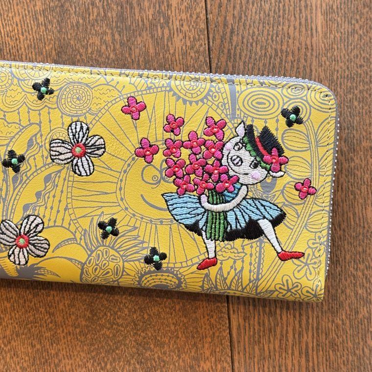 ALBEROBELLO アルベロベロ(Alberobello)オレボレブラぶたさん刺繍入り