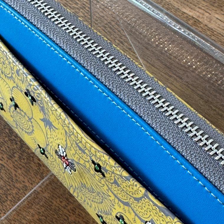 ALBEROBELLO アルベロベロ(Alberobello)オレボレブラぶたさん刺繍入り