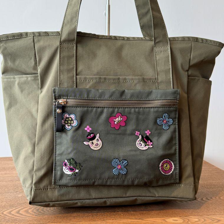 ALBEROBELLO アルベロベロ(Alberobello)オレボレブラぶたさん刺繍