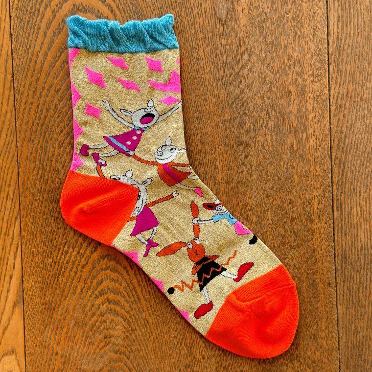 ALBEROBELLO アルベロベロ(Alberobello)オレボレブラぶたさん柄