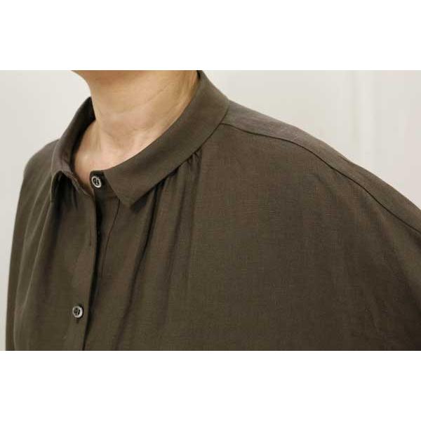春夏物【イリゼ/T9077】40/1リネン麻ギャザーチビ衿シャツカラー５釦リラックスＡラインワンピースパフ７分袖/irise/spp/2i22b601xxの画像