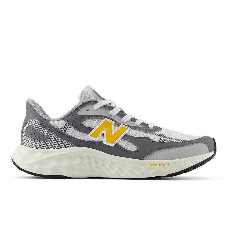 ニューバランス Fresh Foam Arishi v4 MARISTR42E メンズシューズ | New Balance