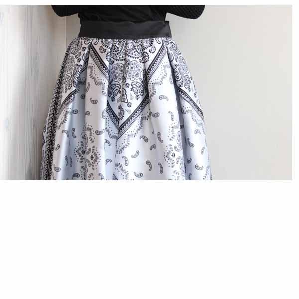 SALE セール 40%OFF 0302110221,Sov. / バンダナ柄ジャガードスカート  