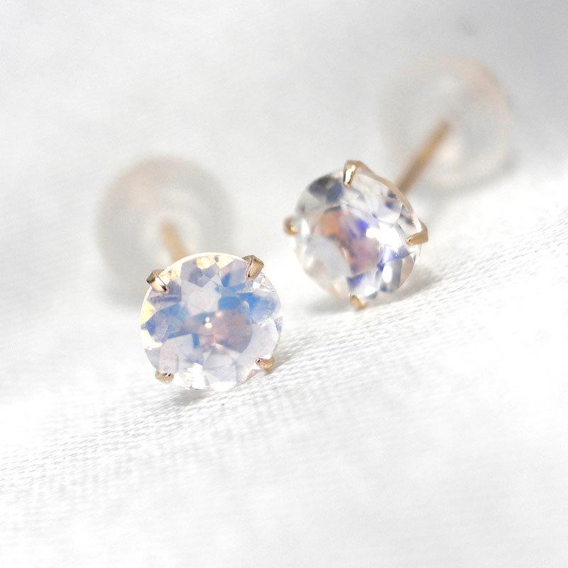 K10 ピンクゴールド ピアス 4本爪 4mm石 天然ブルームーン