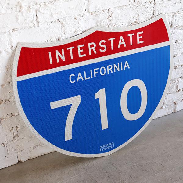 看板 標識 Interstate California 710 カリフォルニア ガレージ ヴィンテージ サイン オリジナル アメリカ標識 道路標識  ロードサイン