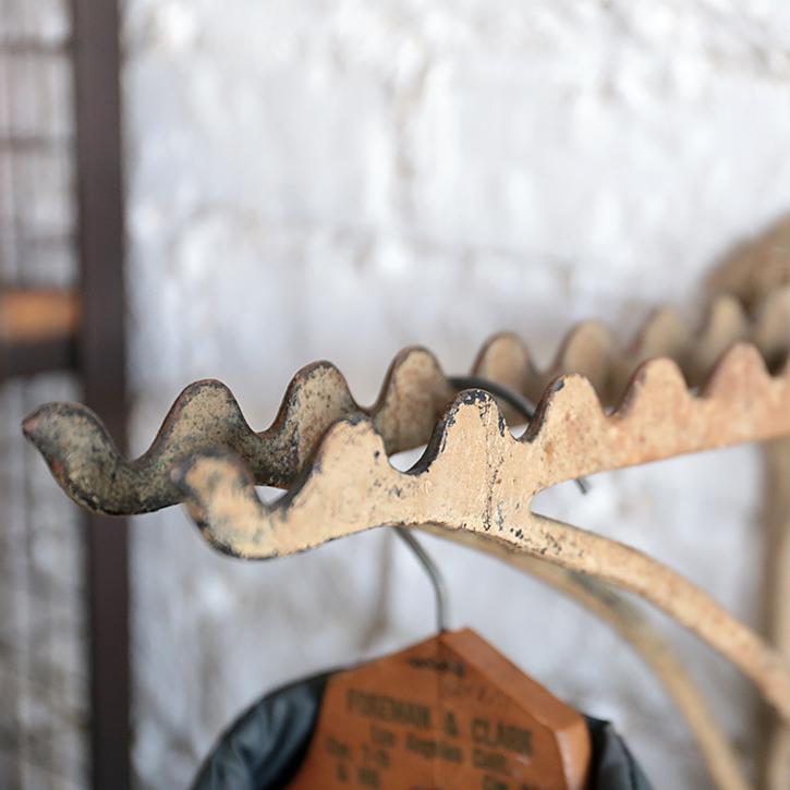 ラック インダストリアル アンティーク フック クロージング アイアン家具 ヴィンテージ ディスプレイ 店舗什器 男前 かっこいい |  | 06