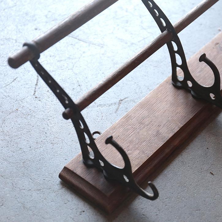 ウォールラック 壁掛け フックラック ハンガーラック コートラック インダストリアル 木製 アンティーク ヴィンテージ シャビー |  | 02