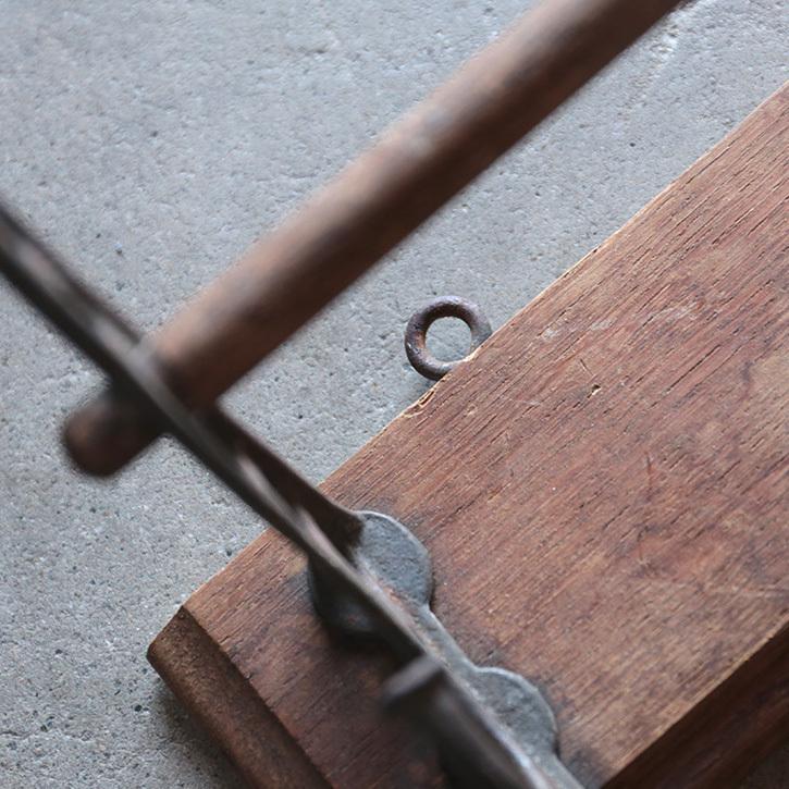 ウォールラック 壁掛け フックラック ハンガーラック コートラック インダストリアル 木製 アンティーク ヴィンテージ シャビー |  | 05