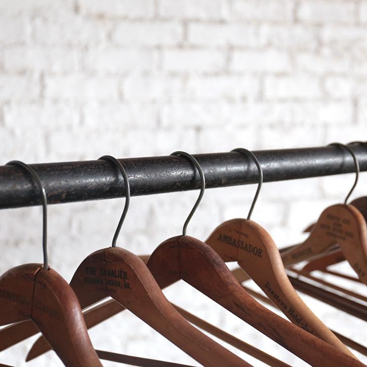 ハンガーラック アンティーク インダストリアル ヴィンテージ 洋服ラック 掛け 衣類収納 キャスター付き ブルックリン 男前 |  | 01