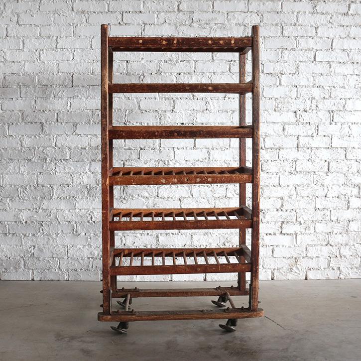 シューラック 靴 収納 下駄箱 アンティーク インダストリアル 木製 ヴィンテージ キャスター付き ブルックリン 男前 アメリカ 雑貨 |  | 01