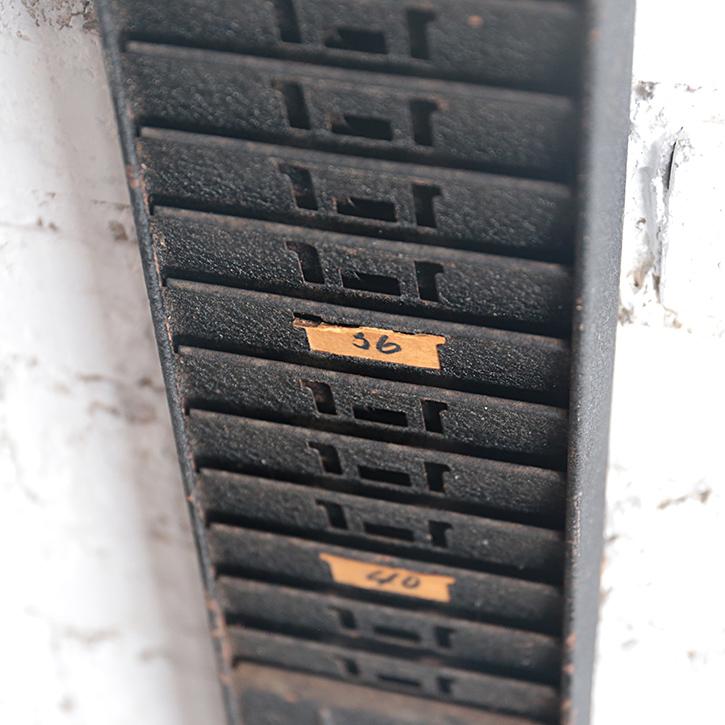 タイムカードラック タイムカードホルダー 棚 ヴィンテージ アンティーク アメリカ 雑貨 おしゃれ ブルックリン インテリア 男前 |  | 07