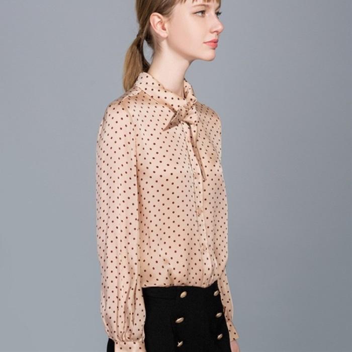 【SPRING SILK SHIRT 】レディース シルク ドット シャツ ブラウス 結び衿 チューリップ リボンデザイン高級感 無地 シルク100％ [１色展開]